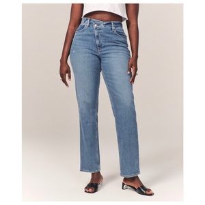 Abercrombie & Fitch - The Dad High Rise Curve Love Jeans - Size 27/4R